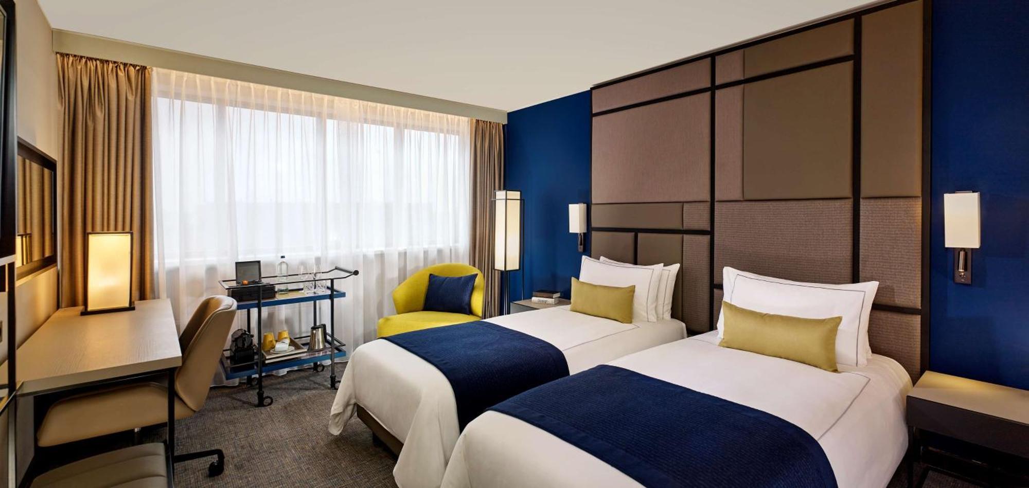 Executive Twin Room City View,1516433644:JPEG