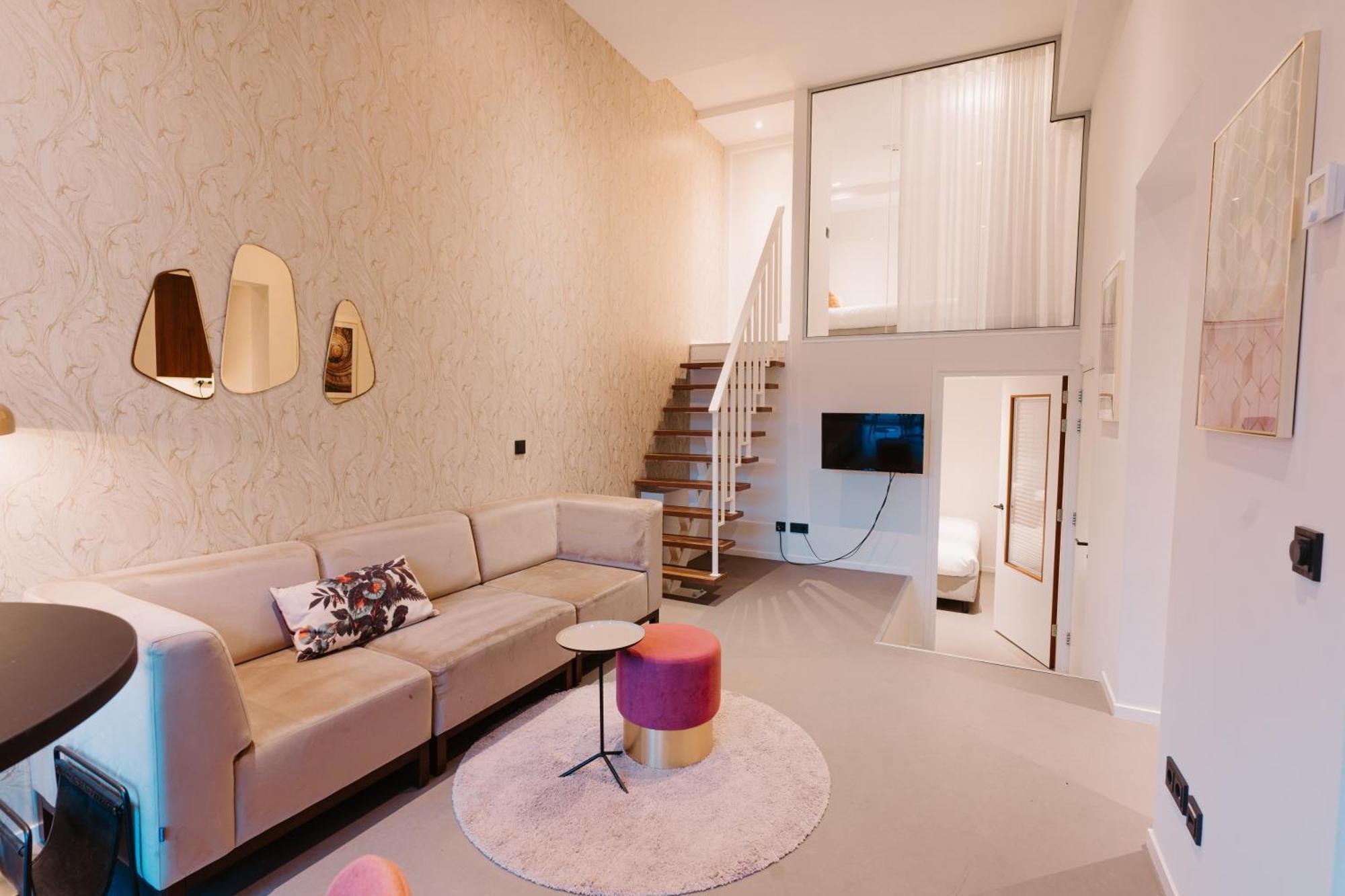 Triple Loft,1657196884:JPEG